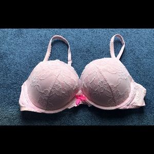 Body by Victoria Secret Bra